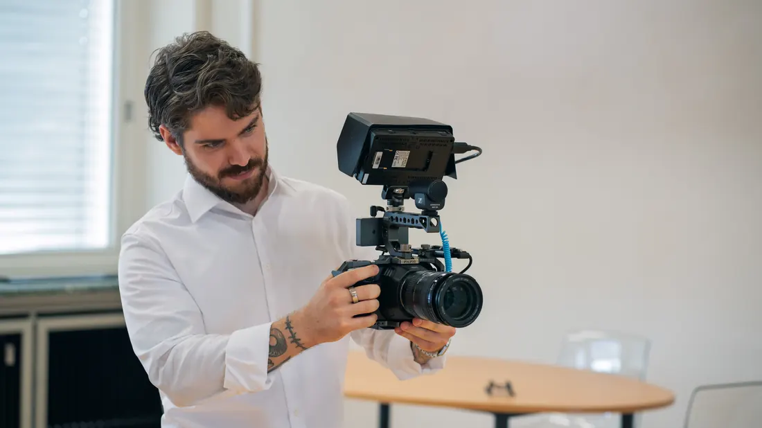 Niklas Wils filmt beim Content Day